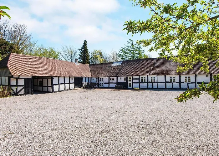 Сasa de vacaciones 7 Person In